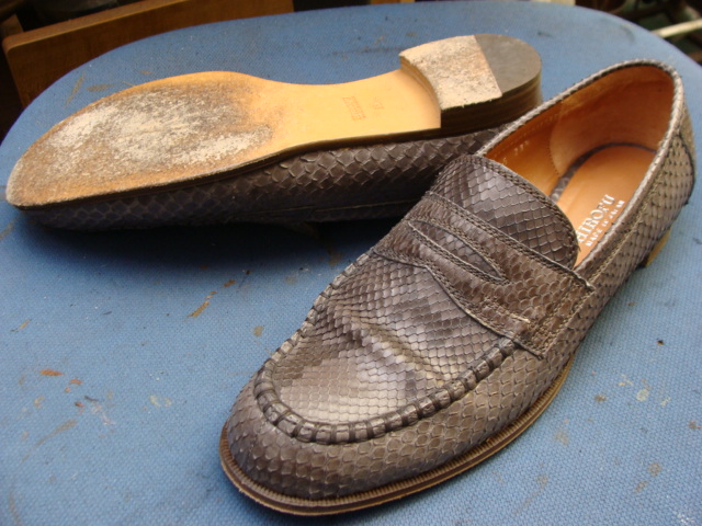 紳士　ローファー革靴　ハーフソール補強　のサムネイル