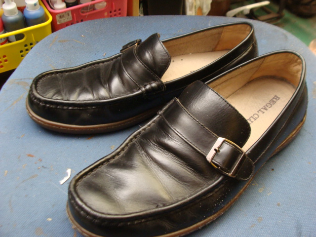 Regal　紳士リーガルスリッポン革靴　ゴムソールかかと部分修理　コーナー修理のサムネイル