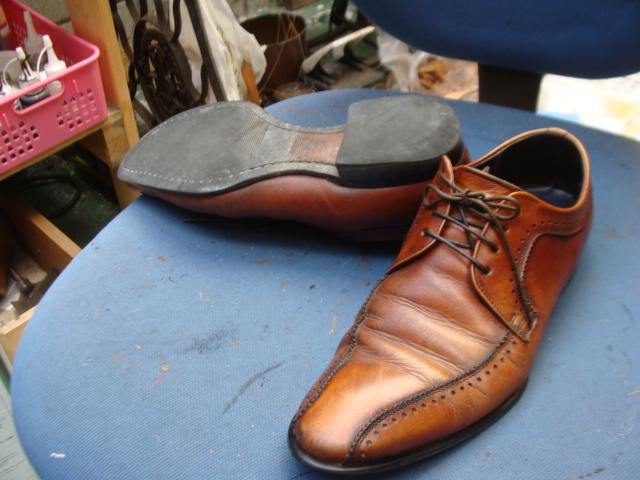 Regal　リーガルの紳士革靴　ブロックヒール交換のサムネイル